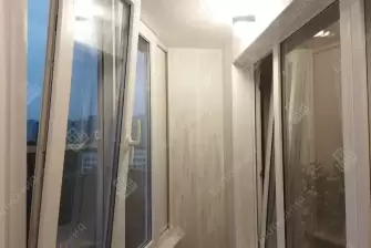 Отделка балкона с утеплением в многоквартирном доме