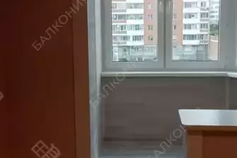 Отделка балкона с утеплением в многоквартирном доме