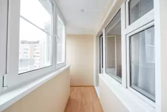 Остекление, утепление и отделка балкона ПВХ