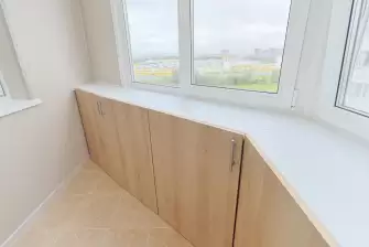 Обшивка ПВХ панелями балкона Утюжок