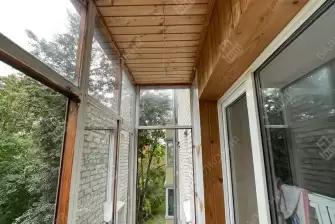 Отделка и остекление П-образного балкона без утепления, в кирпичном доме